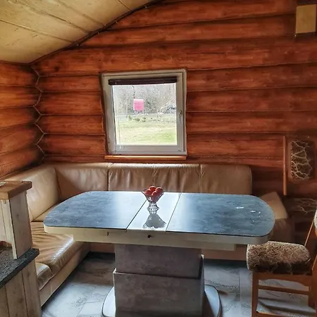 Holiday home відпочинок у закарпатті з карпатським чаном