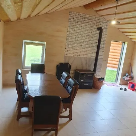 відпочинок у закарпатті з карпатським чаном Holiday home Kushnytsya