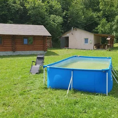 відпочинок у закарпатті з карпатським чаном Holiday home *